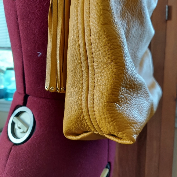 Michael Kors Brooklyn - Picture 12 of 17